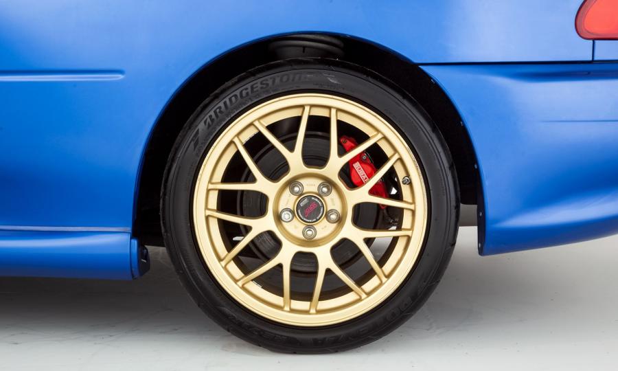 Колеса Subaru Impreza 22B STi (196 of 400) 1998 года  (UK) (фото 32 из 32)